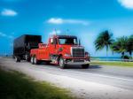 Freightliner Coronado Day Cab Recovery Truck 2002 года